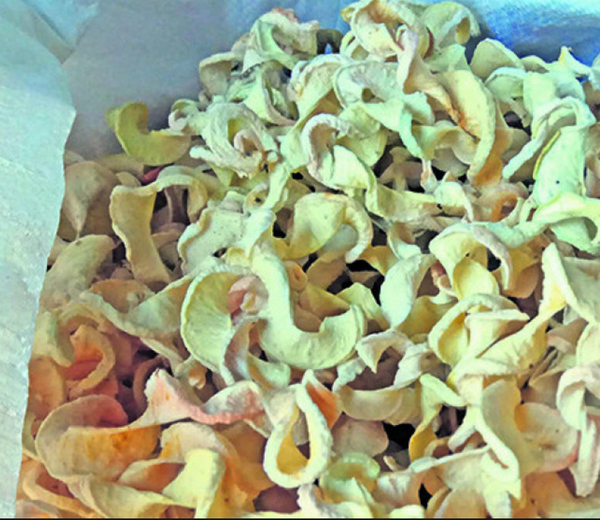Apple - chana Buy Apple ko Chana -1kg from Karnali Organic Explorer at